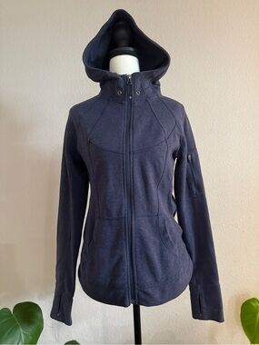 Athleta S Navy Full Zip Hoodie Jacket Thumbholes Arm Pocket Activewear Travel